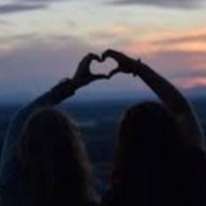 Meet your Posher, Lelia